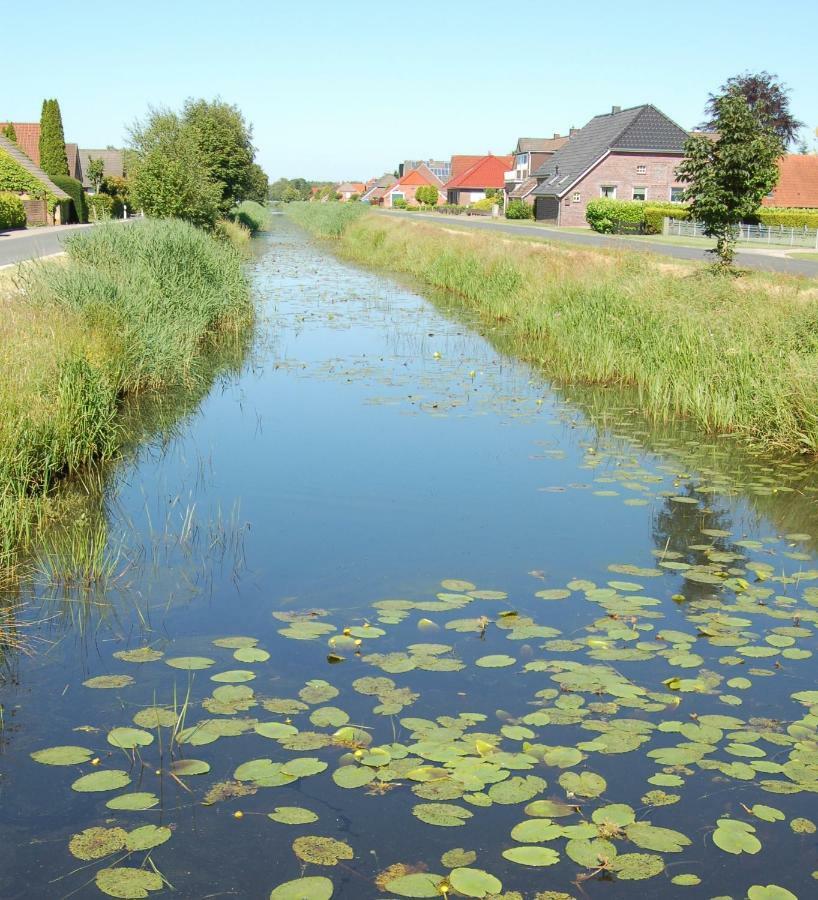 Ferienwohnung Wiekenblick Wiesmoor Bagian luar foto