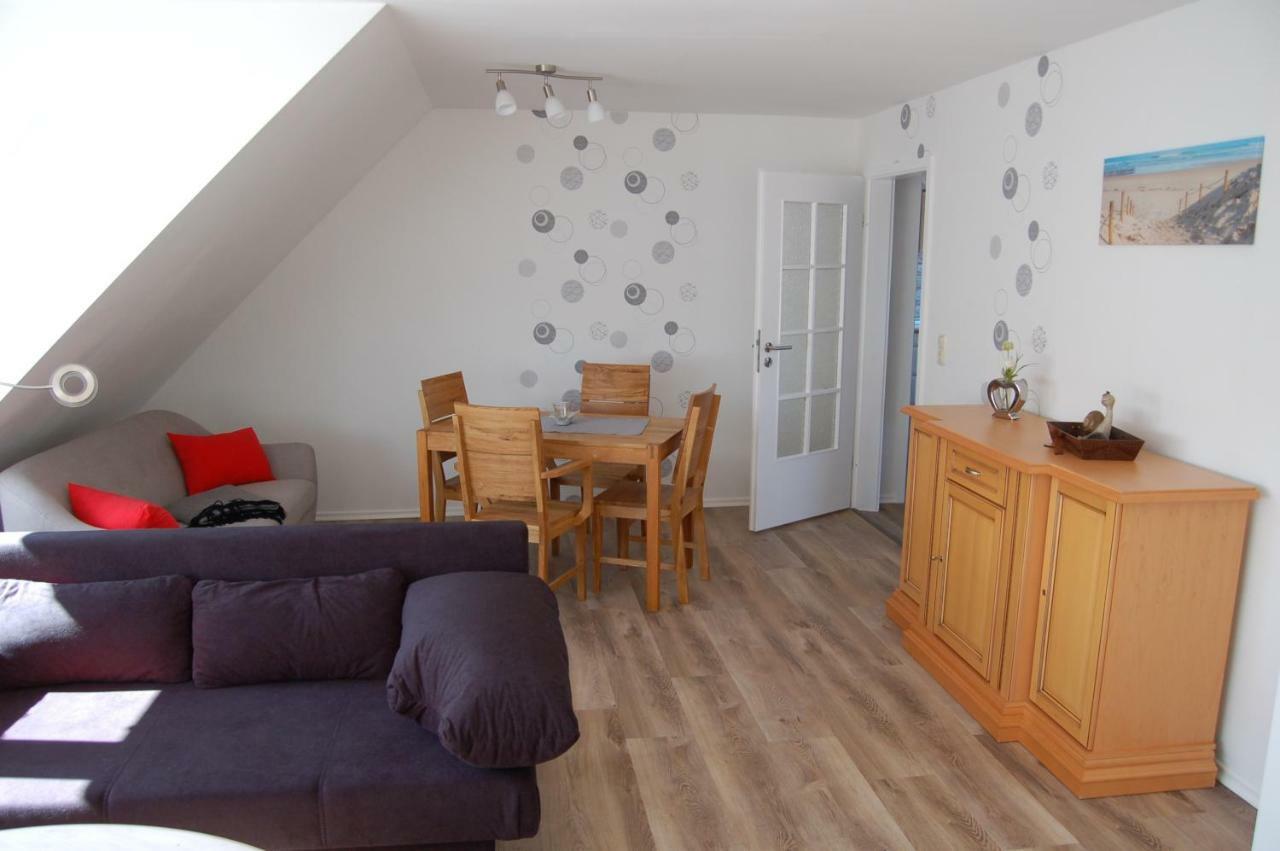 Ferienwohnung Wiekenblick Wiesmoor Bagian luar foto